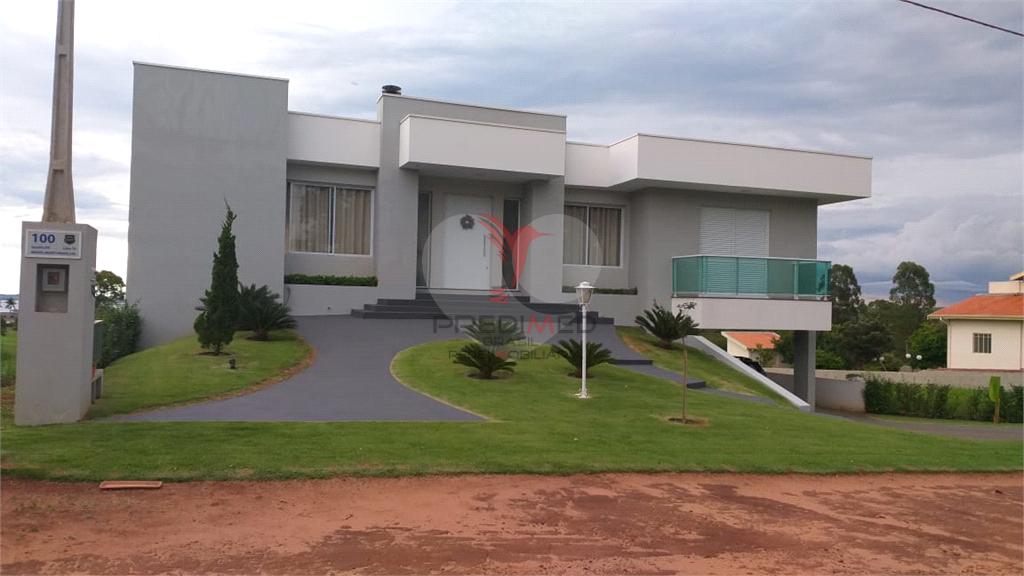 Casa de Condom&iacute;nio de 2 quartos, 300m&sup2; no bairro Centro, em Arandu  Arandu - 