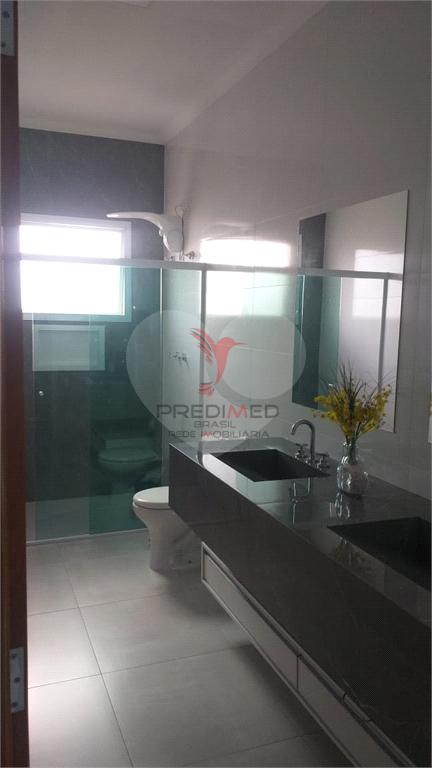 Casa de Condom&iacute;nio de 2 quartos, 300m&sup2; no bairro Centro, em Arandu  Arandu - 