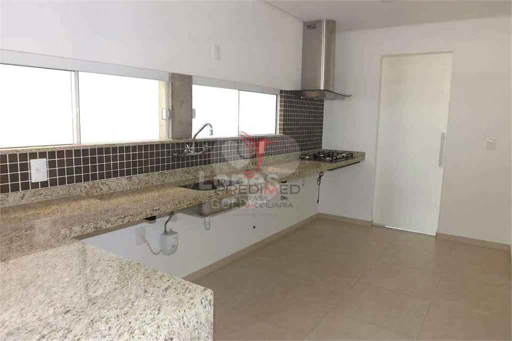 Casa de 3 quartos, 250m&sup2; no bairro Loteamento Porto Seguro, em Avar&eacute;  Avaré - 