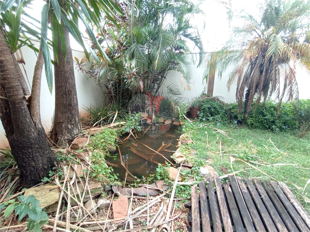 Casa de 4 quartos, 249m&sup2; no bairro Vila Antonieta I, em Len&ccedil;&oacute;is Paulista  Lençóis Paulista - 