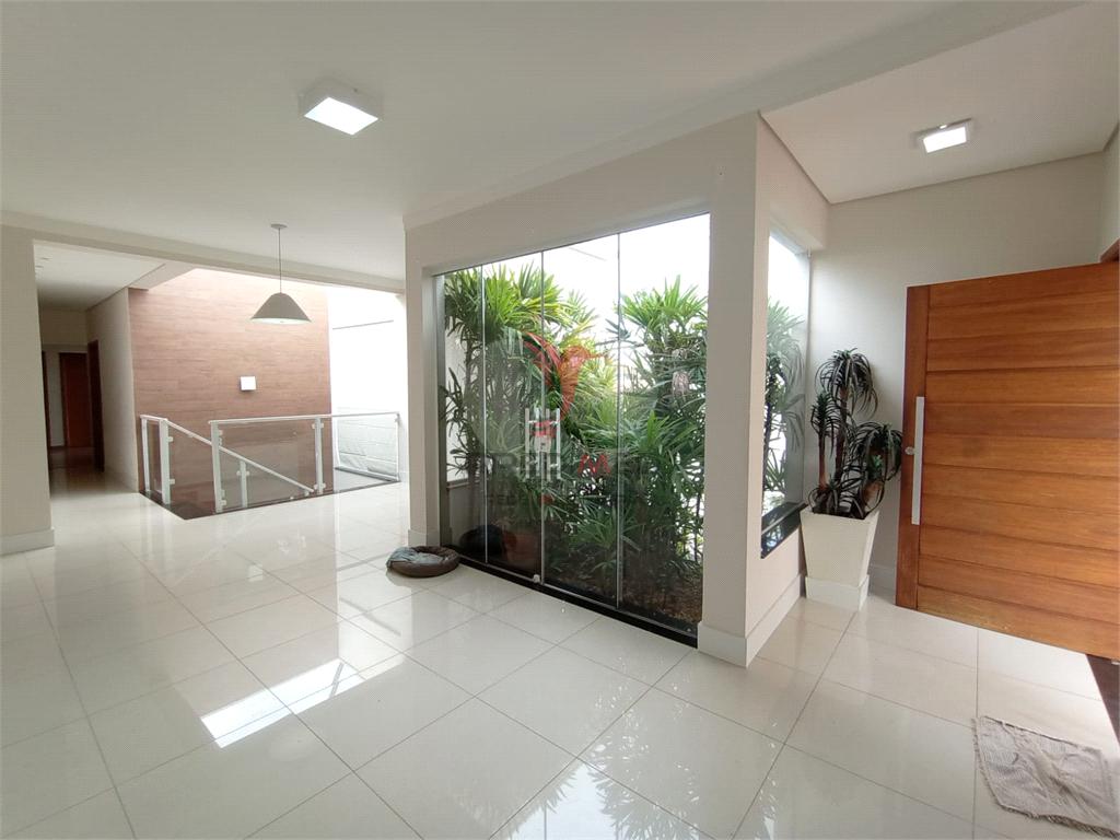 Casa de 4 quartos, 249m&sup2; no bairro Vila Antonieta I, em Len&ccedil;&oacute;is Paulista  Lençóis Paulista - 