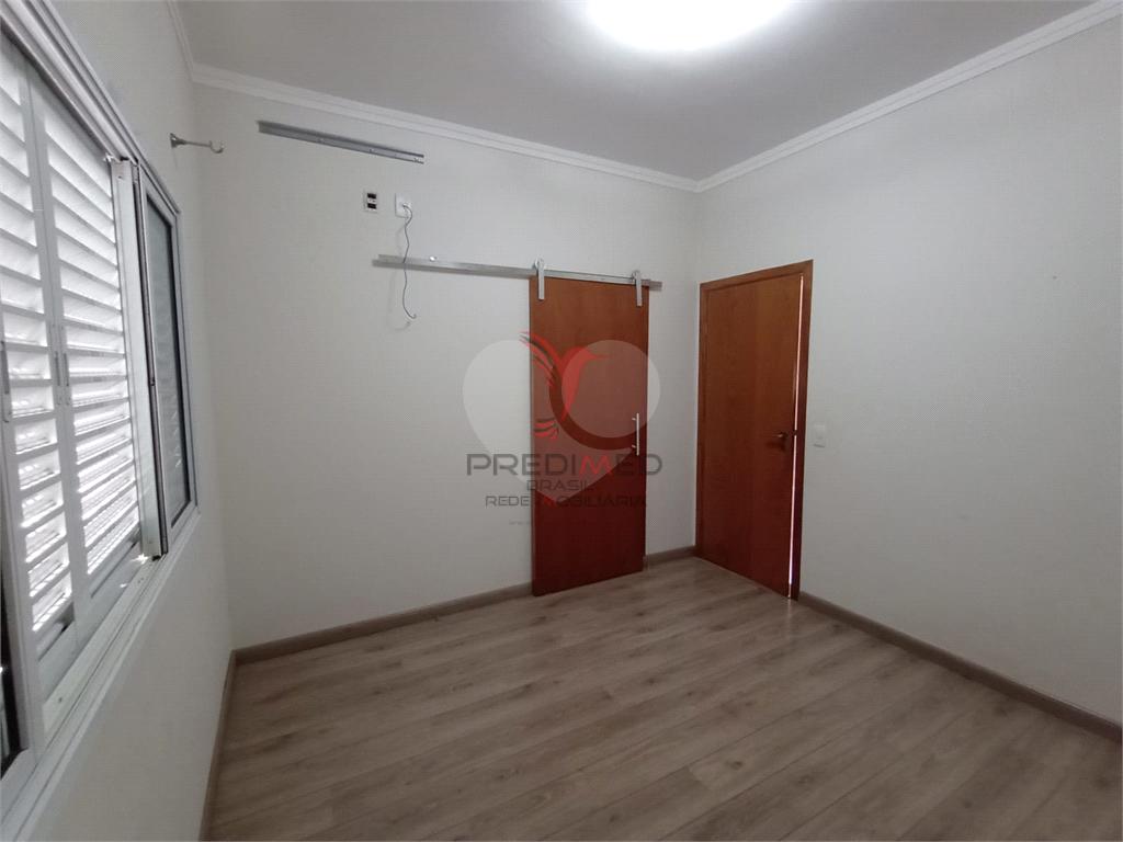 Casa de 4 quartos, 249m&sup2; no bairro Vila Antonieta I, em Len&ccedil;&oacute;is Paulista  Lençóis Paulista - 