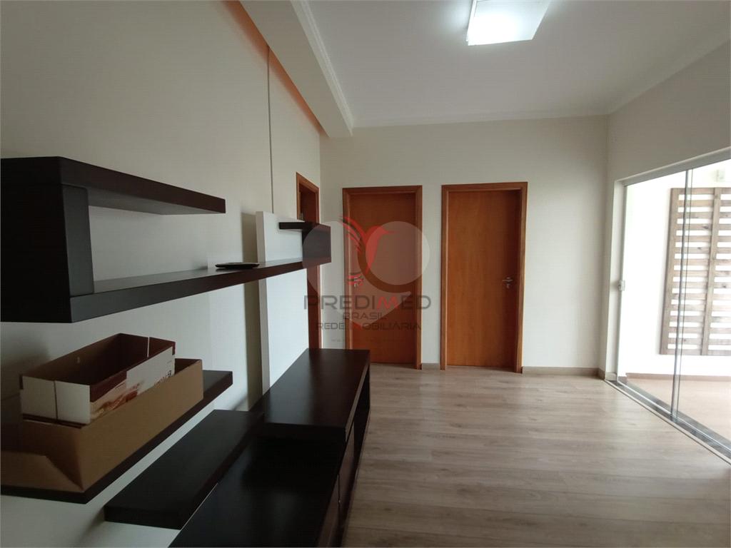 Casa de 4 quartos, 249m&sup2; no bairro Vila Antonieta I, em Len&ccedil;&oacute;is Paulista  Lençóis Paulista - 