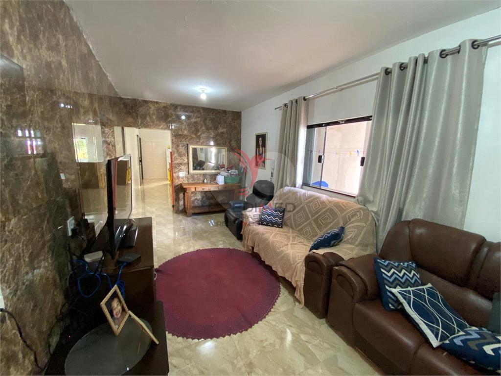 Casa de 2 quartos, 180m&sup2; no bairro Jardim Graja&uacute;, em Len&ccedil;&oacute;is Paulista  Lençóis Paulista - 