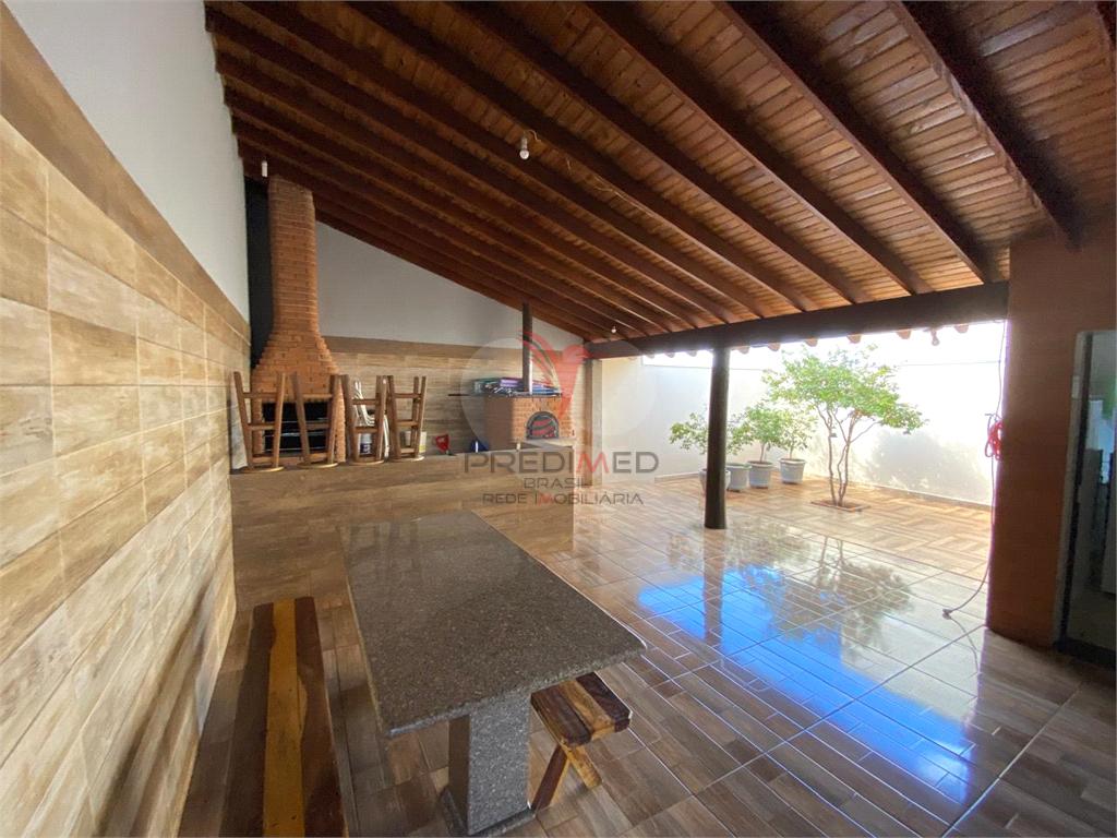 Casa de 2 quartos, 180m&sup2; no bairro Jardim Graja&uacute;, em Len&ccedil;&oacute;is Paulista  Lençóis Paulista - 