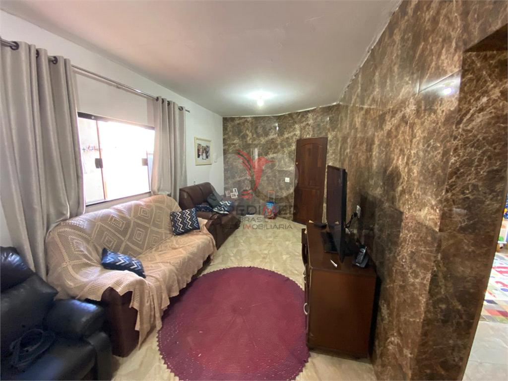 Casa de 2 quartos, 180m&sup2; no bairro Jardim Graja&uacute;, em Len&ccedil;&oacute;is Paulista  Lençóis Paulista - 
