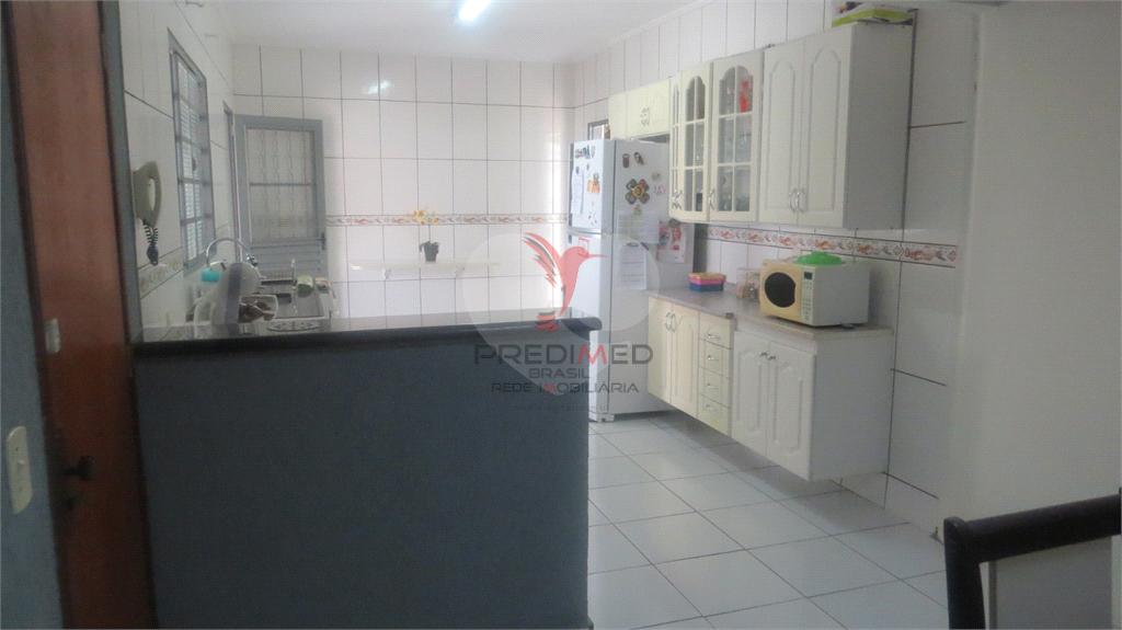 Casa de 1 quarto, 179m&sup2; no bairro Jardim Pr&iacute;ncipe, em Len&ccedil;&oacute;is Paulista  Lençóis Paulista - 