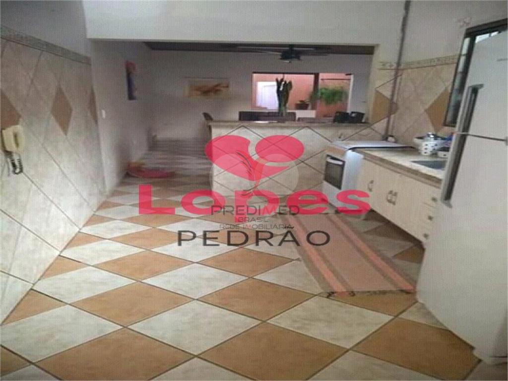 Casa de 3 quartos, 275m&sup2; no bairro Jardim Ubirama, em Len&ccedil;&oacute;is Paulista  Lençóis Paulista - 