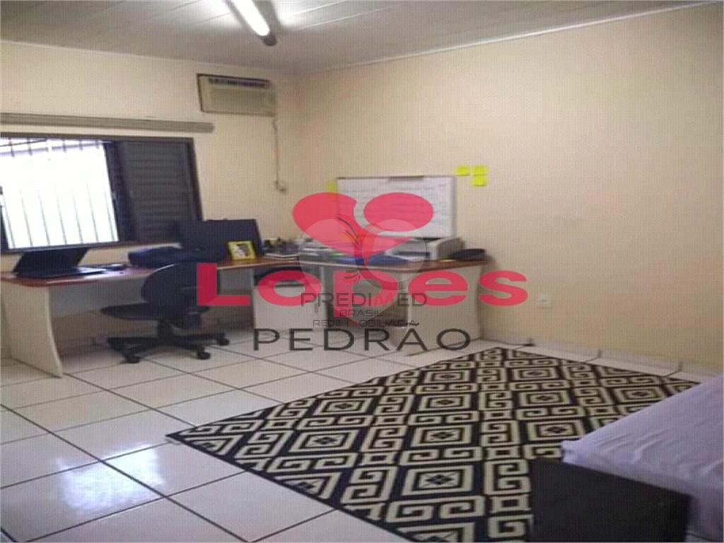 Casa de 3 quartos, 275m&sup2; no bairro Jardim Ubirama, em Len&ccedil;&oacute;is Paulista  Lençóis Paulista - 