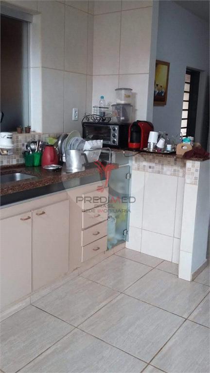 Casa de 3 quartos, 213m&sup2; no bairro Parque Residencial Rondon, em Len&ccedil;&oacute;is Paulista  Lençóis Paulista - 