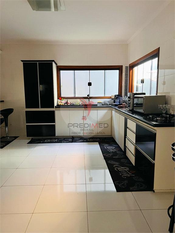 Casa de 2 quartos, 150m&sup2; no bairro Jardim Maria Lu&iacute;za I, em Len&ccedil;&oacute;is Paulista  Lençóis Paulista - 