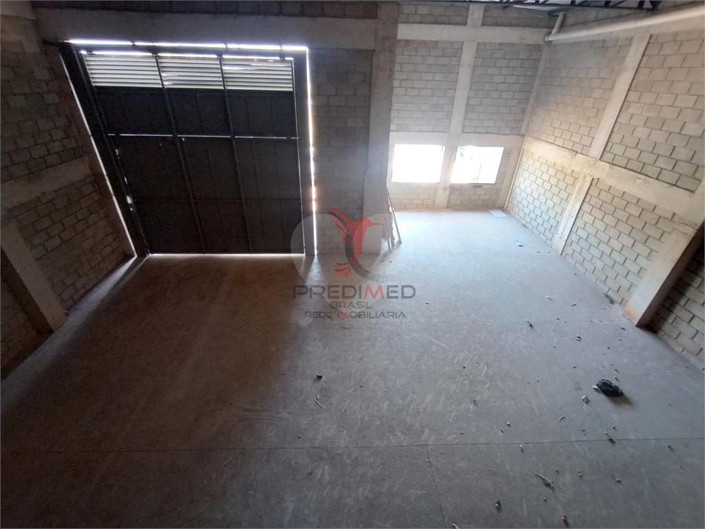 Galp&atilde;o / Dep&oacute;sito / Armaz&eacute;m de 400m&sup2; no bairro Jardim Maria Luiza Iv, em Len&ccedil;&oacute;is Paulista  Lençóis Paulista - 