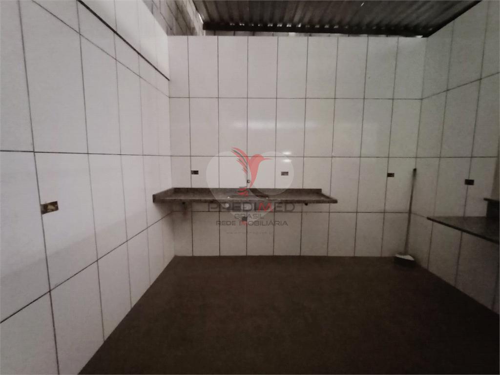 Galp&atilde;o / Dep&oacute;sito / Armaz&eacute;m de 400m&sup2; no bairro Jardim Maria Luiza Iv, em Len&ccedil;&oacute;is Paulista  Lençóis Paulista - 