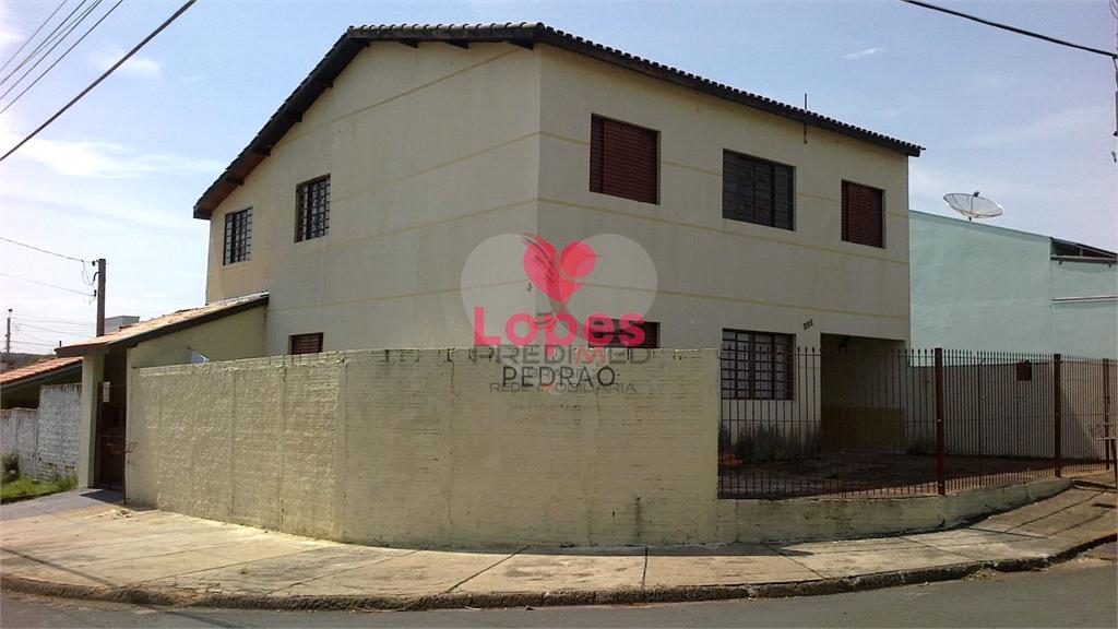 Casa de 3 quartos, 162m&sup2; no bairro Centro, em Itatinga  ITATINGA - 