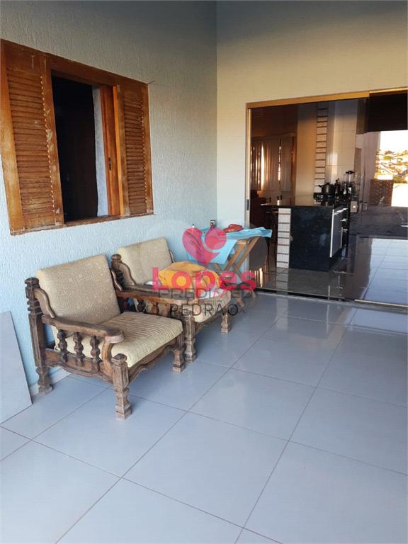 Casa de 3 quartos, 223m&sup2; no bairro Vila Antonieta I, em Len&ccedil;&oacute;is Paulista  Lençóis Paulista - 