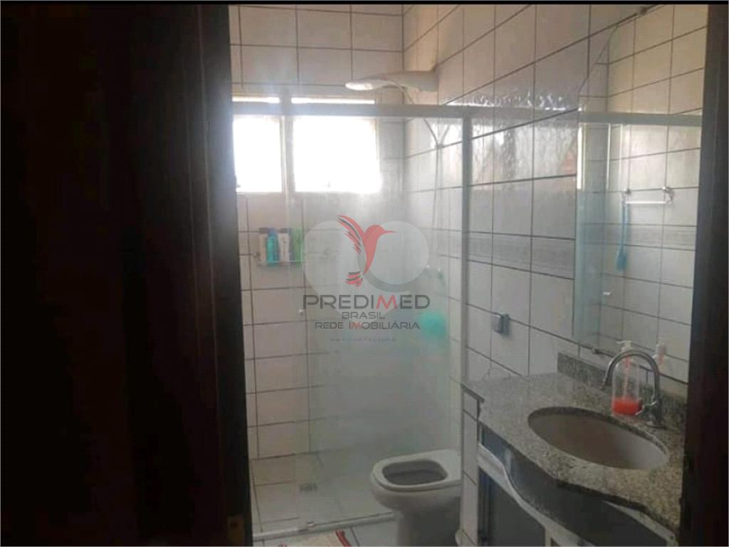 Casa de 3 quartos, 230m&sup2; no bairro Vila Antonieta I, em Len&ccedil;&oacute;is Paulista  Lençóis Paulista - 