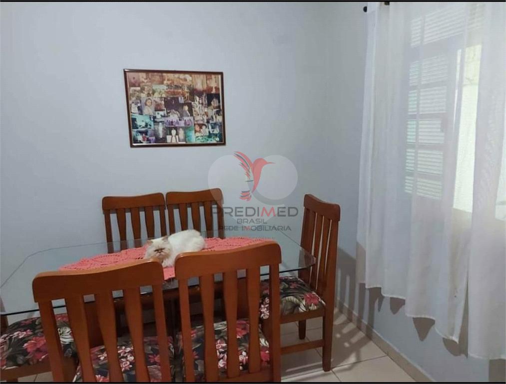 Casa de 3 quartos, 111m&sup2; no bairro Jardim S&atilde;o Jo&atilde;o, em Len&ccedil;&oacute;is Paulista  Lençóis Paulista - 