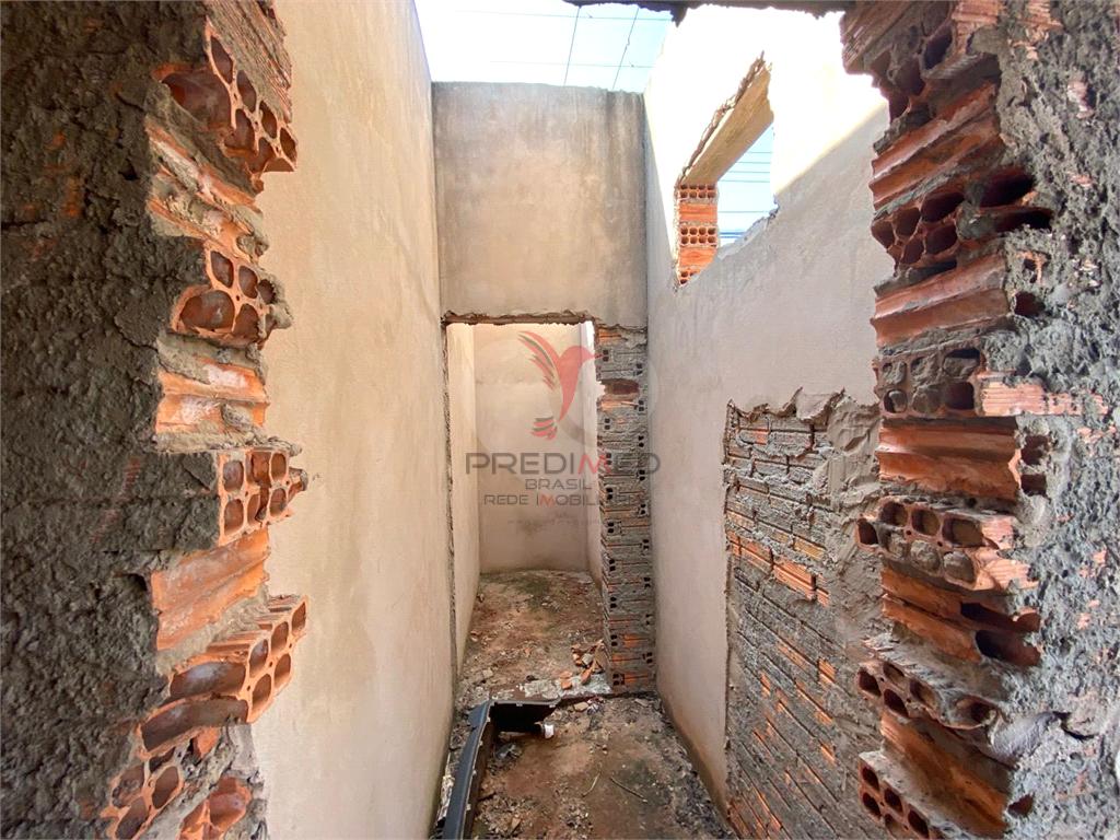 Pr&eacute;dio Inteiro de 395m&sup2; no bairro Jardim Ubirama, em Len&ccedil;&oacute;is Paulista  Lençóis Paulista - 