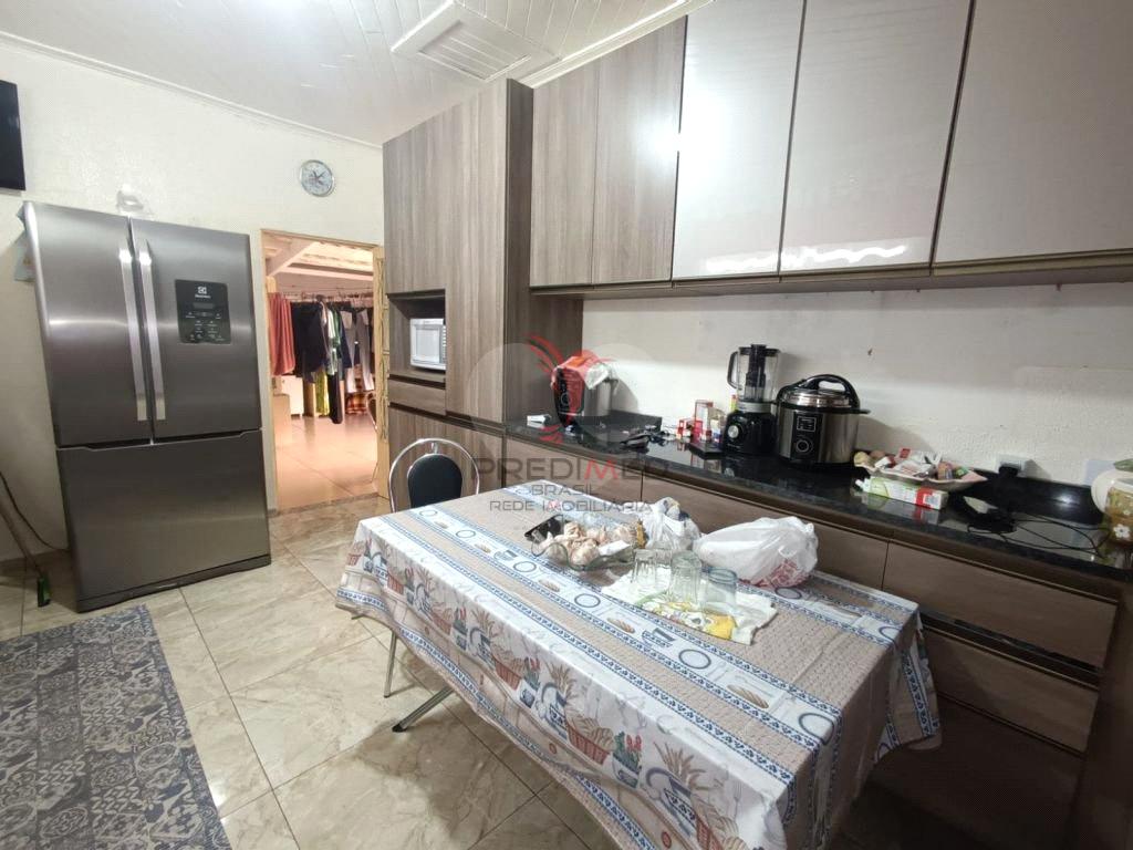 Casa de 2 quartos, 134m&sup2; no bairro N&uacute;cleo Habitacional Luis Zillo, em Len&ccedil;&oacute;is Paulista  Lençóis Paulista - 