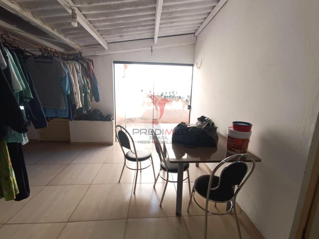 Casa de 2 quartos, 134m&sup2; no bairro N&uacute;cleo Habitacional Luis Zillo, em Len&ccedil;&oacute;is Paulista  Lençóis Paulista - 