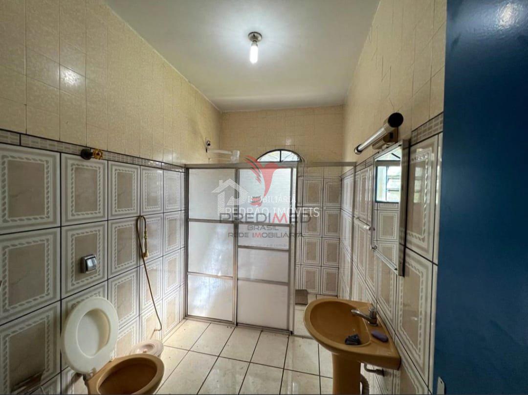 Fazenda/S&iacute;tios/Ch&aacute;caras de 4 quartos, 552m&sup2; no bairro Zona Rural, em Len&ccedil;&oacute;is Paulista  Lençóis Paulista - 