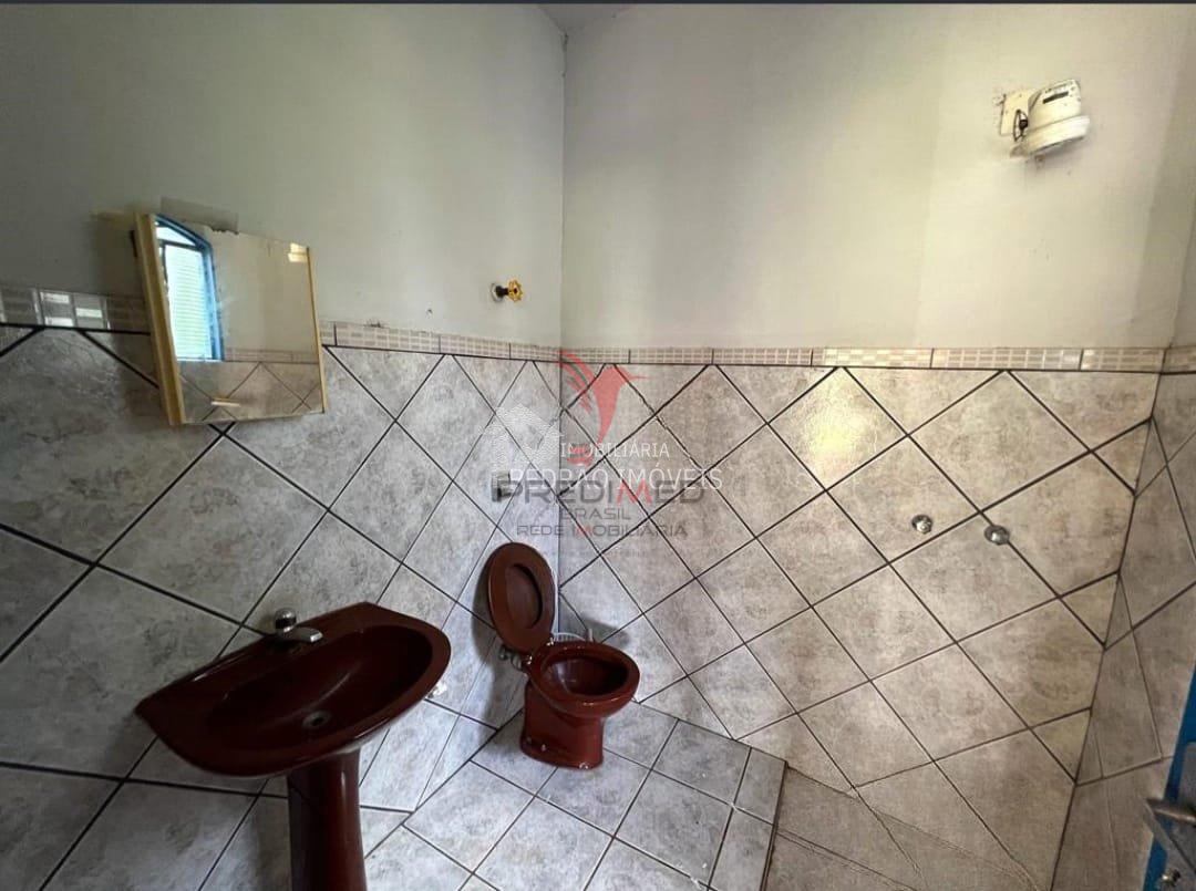 Fazenda/S&iacute;tios/Ch&aacute;caras de 4 quartos, 552m&sup2; no bairro Zona Rural, em Len&ccedil;&oacute;is Paulista  Lençóis Paulista - 