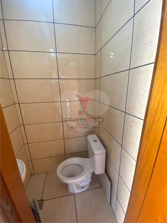 Casa de 3 quartos, 199m&sup2; no bairro Conjunto S&iacute;lvio Campanholi, em Len&ccedil;&oacute;is Paulista  Lençóis Paulista - 