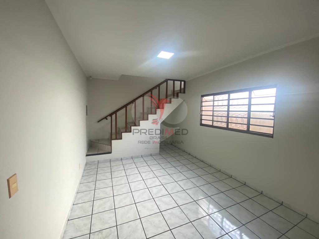 Casa de 3 quartos, 199m&sup2; no bairro Conjunto S&iacute;lvio Campanholi, em Len&ccedil;&oacute;is Paulista  Lençóis Paulista - 