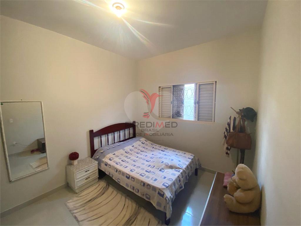 Casa de 2 quartos, 209m&sup2; no bairro Jardim Planalto, em Len&ccedil;&oacute;is Paulista  Lençóis Paulista - 