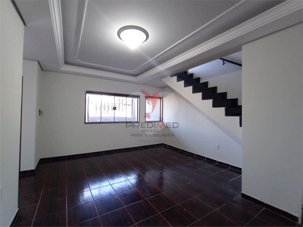 Sobrado de 3 quartos, 164m&sup2; no bairro Jardim Do Caju Ii, em Len&ccedil;&oacute;is Paulista  Lençóis Paulista - 