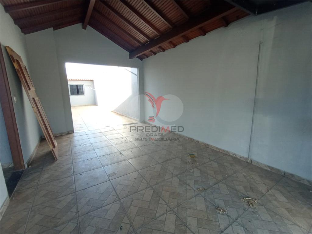 Sobrado de 3 quartos, 164m&sup2; no bairro Jardim Do Caju Ii, em Len&ccedil;&oacute;is Paulista  Lençóis Paulista - 