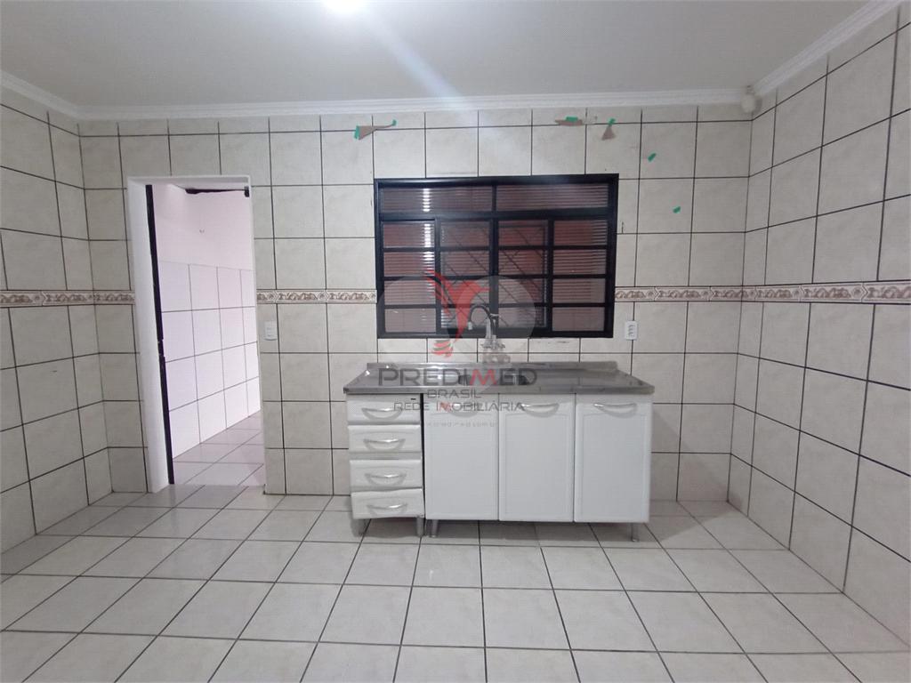 Sobrado de 3 quartos, 164m&sup2; no bairro Jardim Do Caju Ii, em Len&ccedil;&oacute;is Paulista  Lençóis Paulista - 