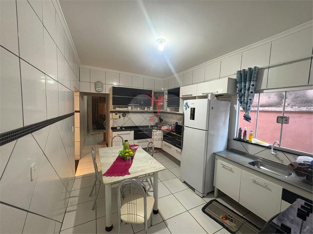 Casa de 3 quartos, 120m&sup2; no bairro Jardim Do Caju Ii, em Len&ccedil;&oacute;is Paulista  Lençóis Paulista - 