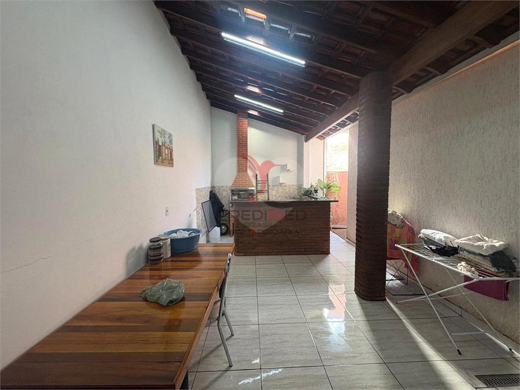 Casa de 3 quartos, 120m&sup2; no bairro Jardim Do Caju Ii, em Len&ccedil;&oacute;is Paulista  Lençóis Paulista - 