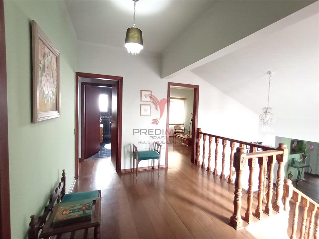 Casa de 4 quartos, 276m&sup2; no bairro Centro, em Len&ccedil;&oacute;is Paulista  Lençóis Paulista - 