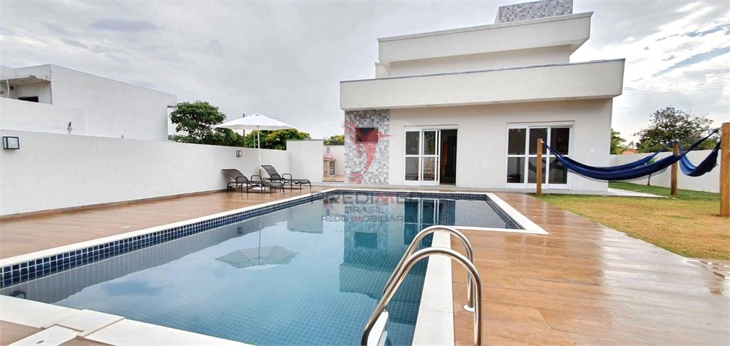 Sobrado de 199m&sup2; no bairro &Aacute;rea Rural De &Aacute;guas De Santa B&aacute;rbara, em &Aacute;guas de Santa B&aacute;rbara  Águas de Santa Bárbara - 