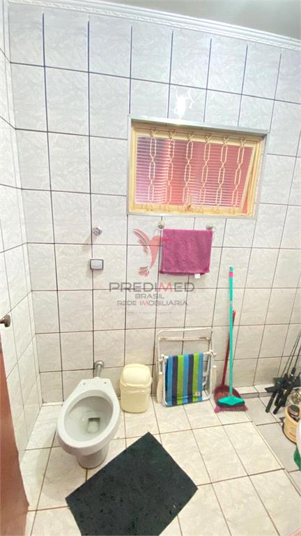 Casa de 3 quartos, 194m&sup2; no bairro Jardim Pr&iacute;ncipe, em Len&ccedil;&oacute;is Paulista  Lençóis Paulista - 