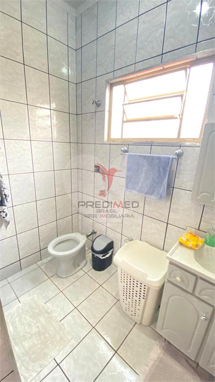 Casa de 3 quartos, 194m&sup2; no bairro Jardim Pr&iacute;ncipe, em Len&ccedil;&oacute;is Paulista  Lençóis Paulista - 