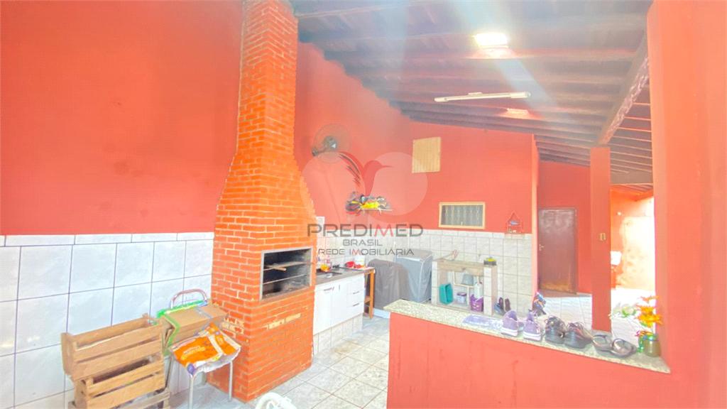 Casa de 3 quartos, 194m&sup2; no bairro Jardim Pr&iacute;ncipe, em Len&ccedil;&oacute;is Paulista  Lençóis Paulista - 