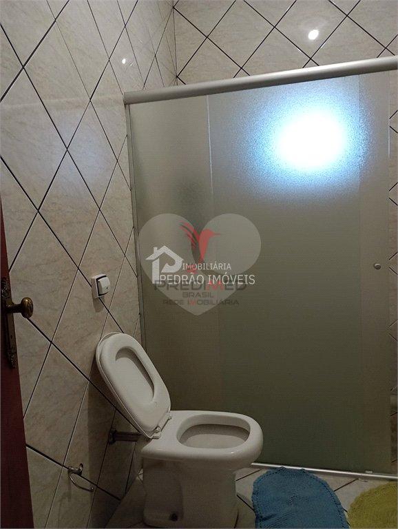 Casa de 5 quartos, 260m&sup2; no bairro Jardim Itamaraty, em Len&ccedil;&oacute;is Paulista  Lençóis Paulista - 