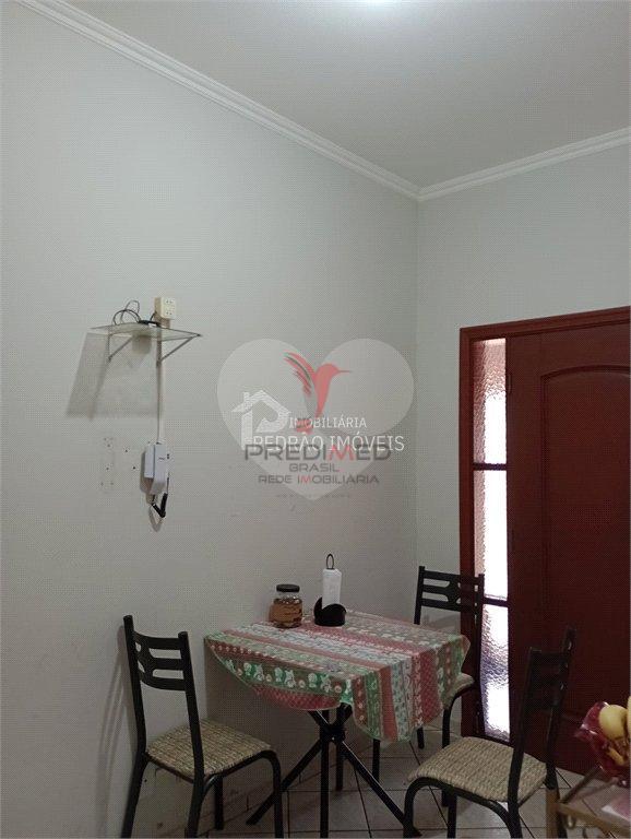 Casa de 5 quartos, 260m&sup2; no bairro Jardim Itamaraty, em Len&ccedil;&oacute;is Paulista  Lençóis Paulista - 