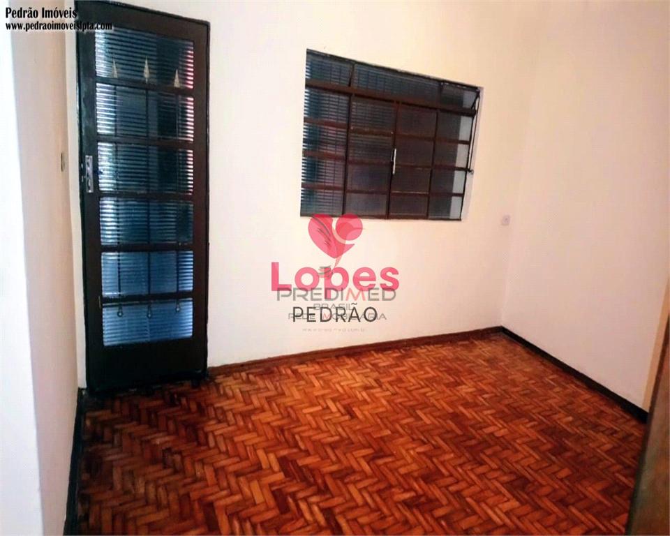 Casa de 4 quartos, 150m&sup2; no bairro N&uacute;cleo Habitacional De Barra Bonita, em Barra Bonita  BARRA BONITA - 
