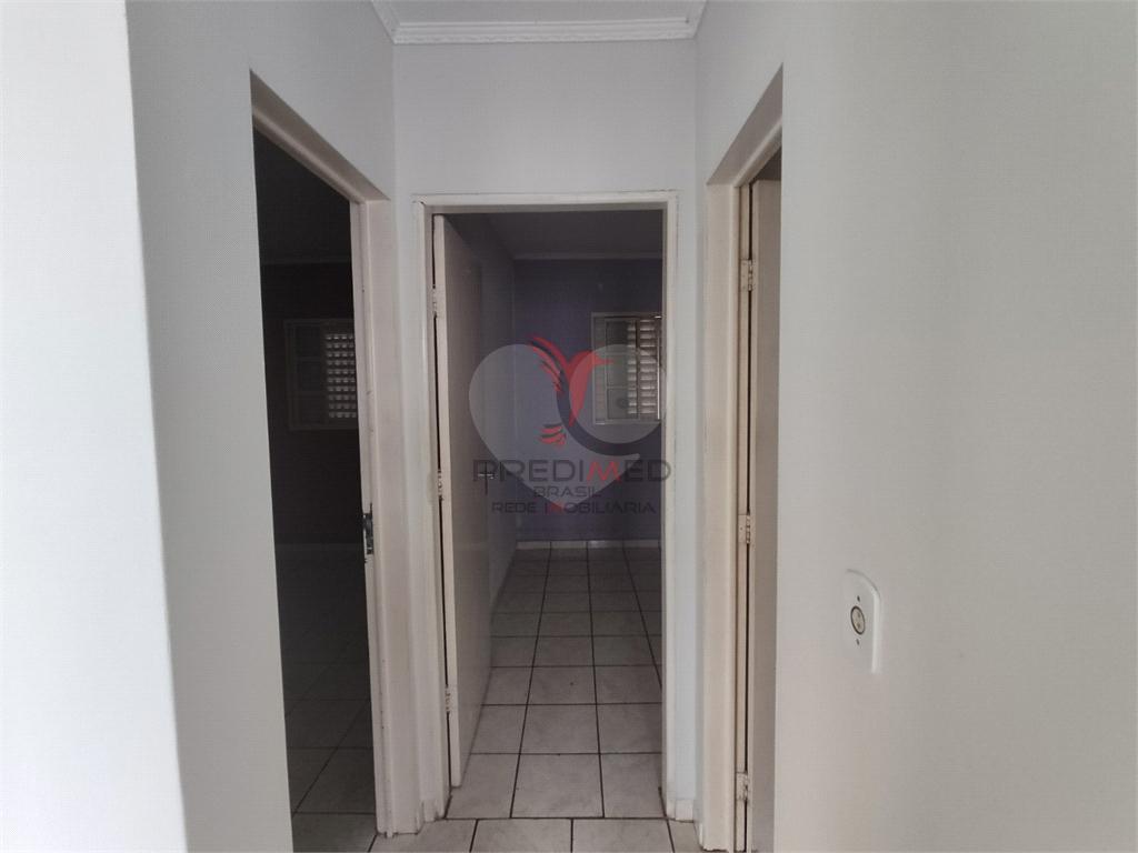 Casa de 2 quartos, 85m&sup2; no bairro Jardim Itapu&atilde;, em Len&ccedil;&oacute;is Paulista  Lençóis Paulista - 