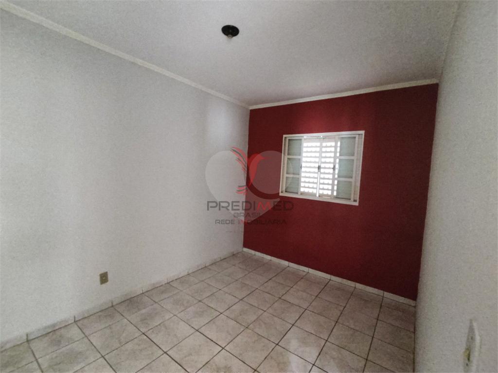 Casa de 2 quartos, 85m&sup2; no bairro Jardim Itapu&atilde;, em Len&ccedil;&oacute;is Paulista  Lençóis Paulista - 