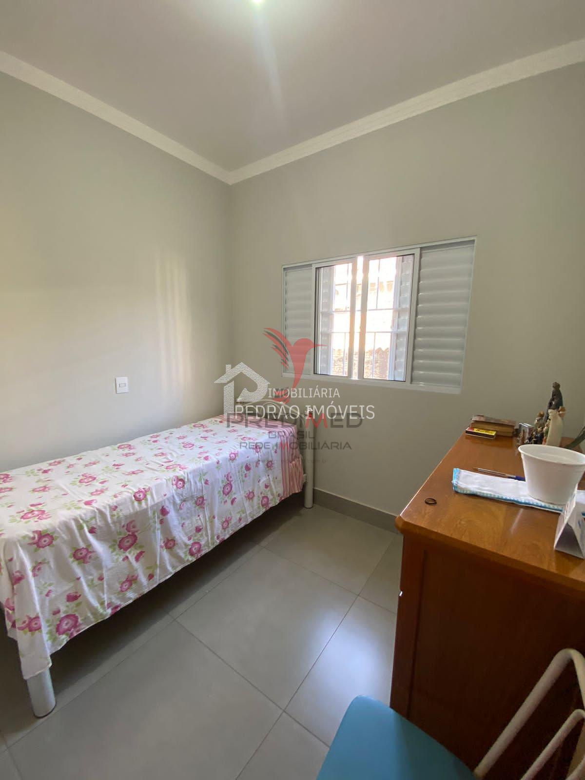 Casa de 2 quartos, 234m&sup2; no bairro Vila Antonieta I, em Len&ccedil;&oacute;is Paulista  Lençóis Paulista - 