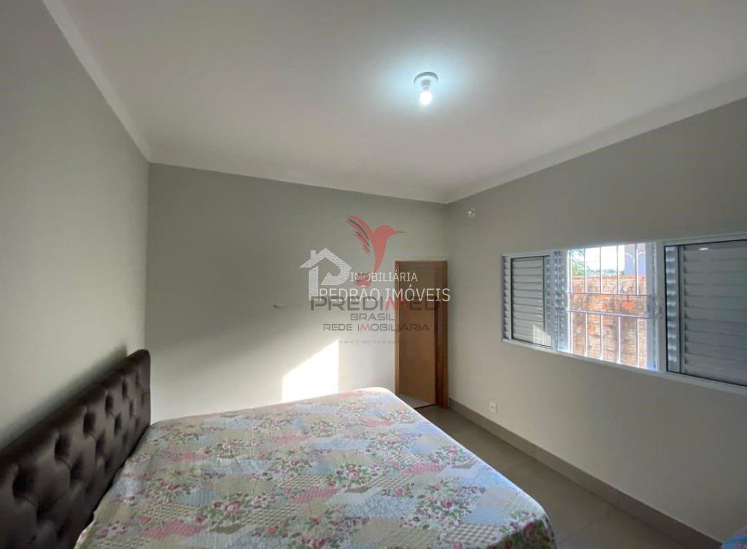 Casa de 2 quartos, 234m&sup2; no bairro Vila Antonieta I, em Len&ccedil;&oacute;is Paulista  Lençóis Paulista - 