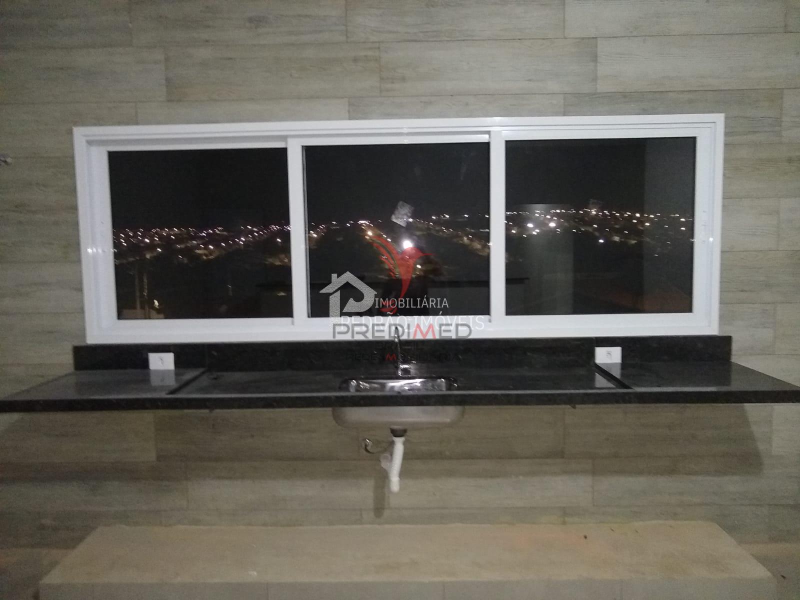 Casa de 2 quartos, 234m&sup2; no bairro Vila Antonieta I, em Len&ccedil;&oacute;is Paulista  Lençóis Paulista - 