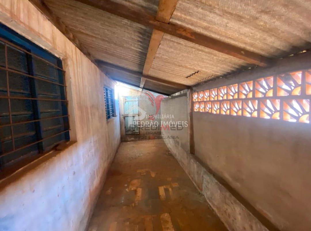 Casa de 193m&sup2; no bairro Parque Residencial Rondon, em Len&ccedil;&oacute;is Paulista  Lençóis Paulista - 