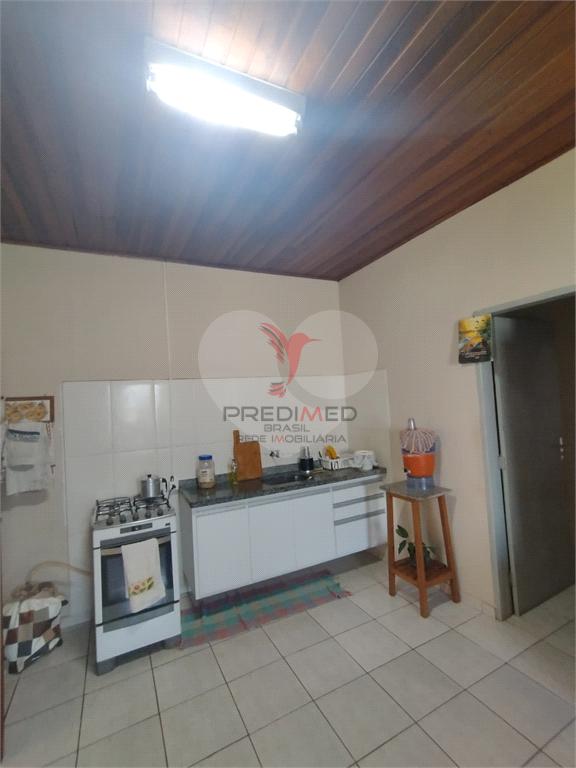 Casa de 3 quartos, 138m&sup2; no bairro Vila Marimbondo, em Len&ccedil;&oacute;is Paulista  Lençóis Paulista - 