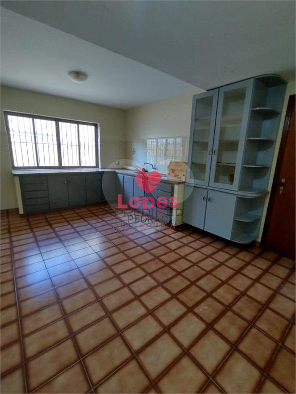 Casa de 3 quartos, 471m&sup2; no bairro Jardim Morumbi, em Len&ccedil;&oacute;is Paulista  Lençóis Paulista - 